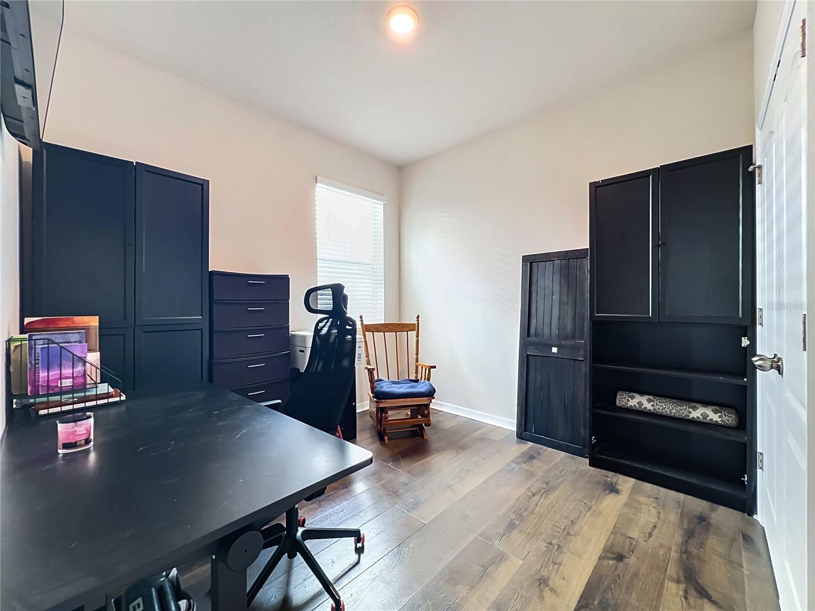 910 Trowman Aly Property Photo 63
