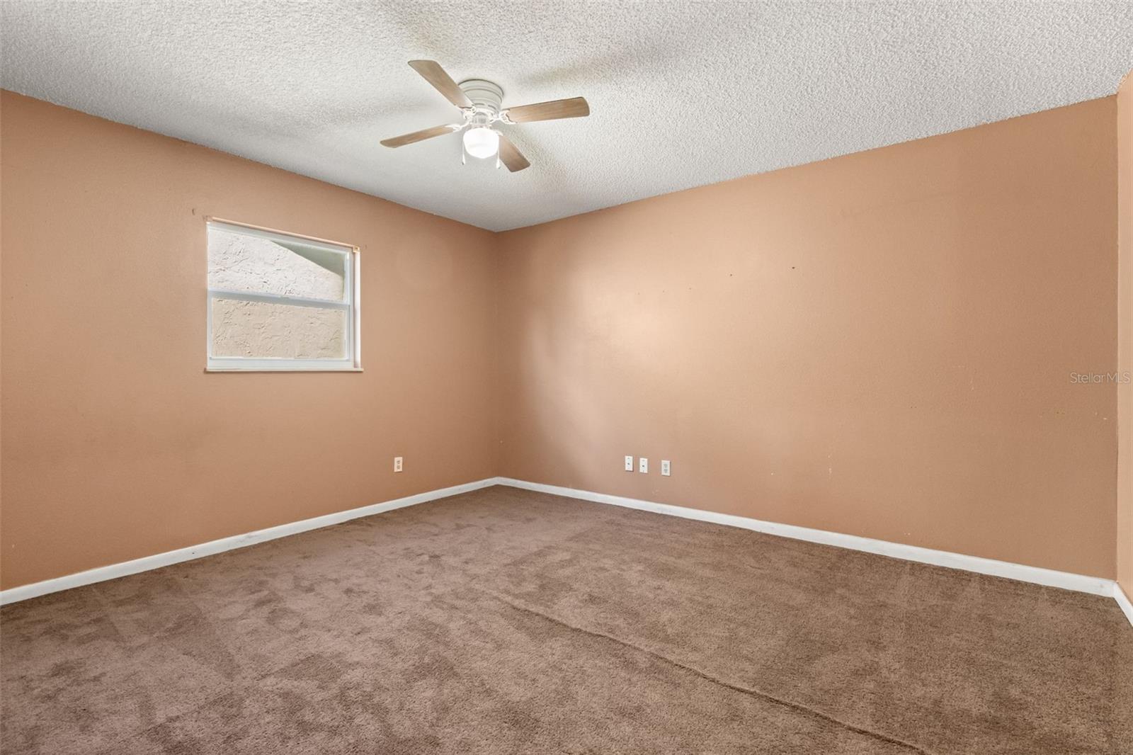 609 Jersey Ave Property Photo 16