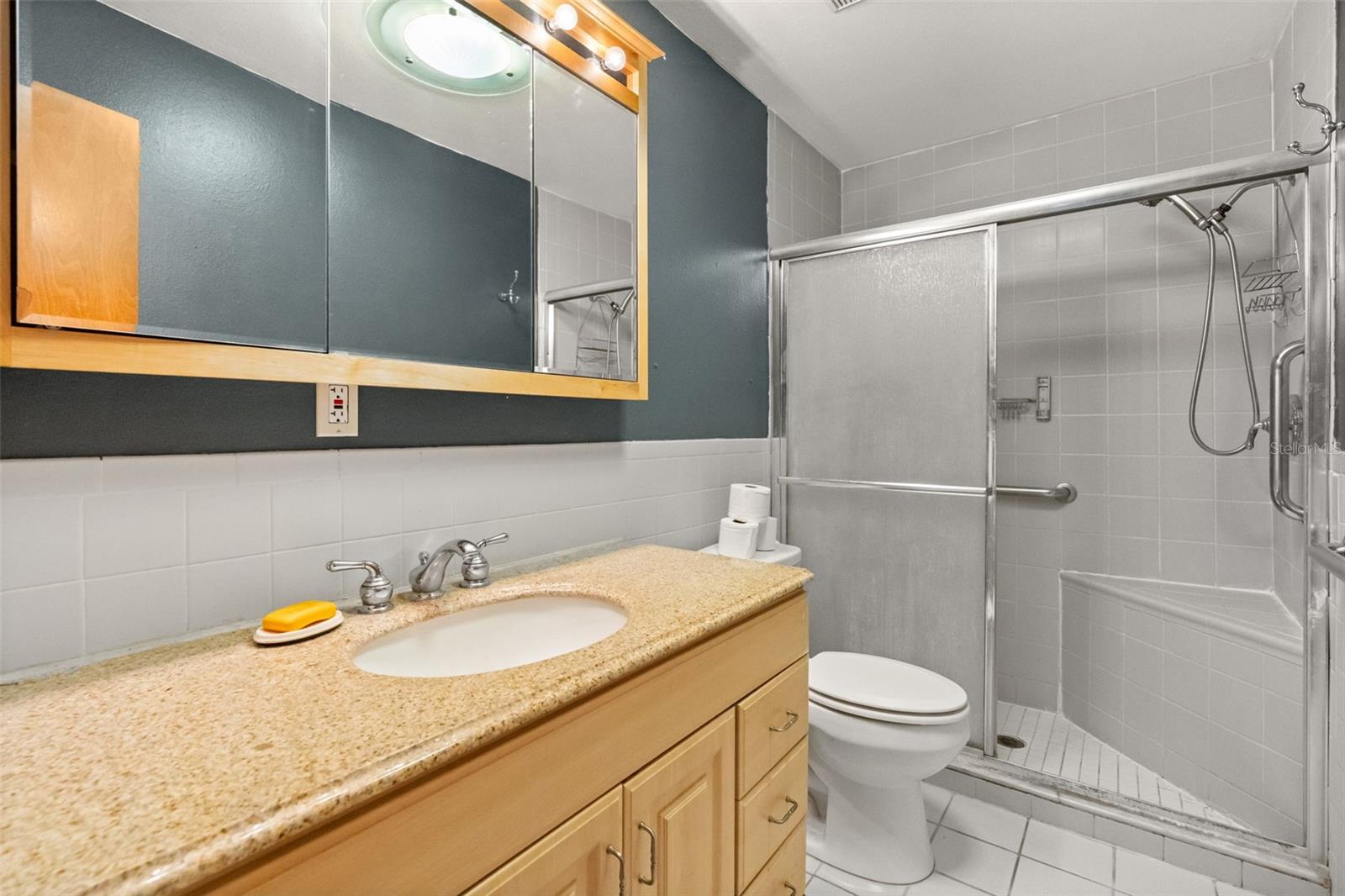 609 Jersey Ave Property Photo 18