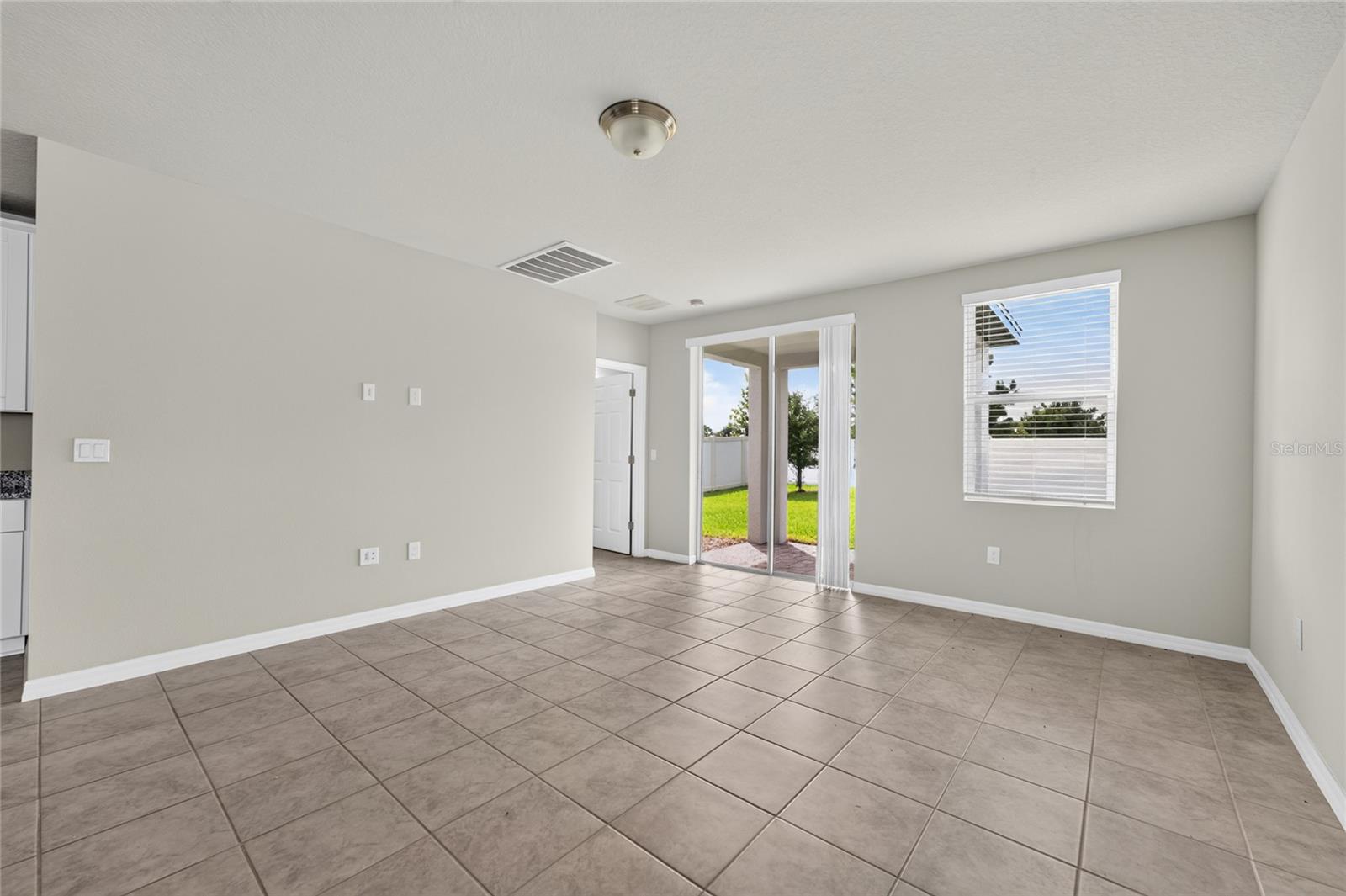 5288 Stephs Field St Property Photo 16