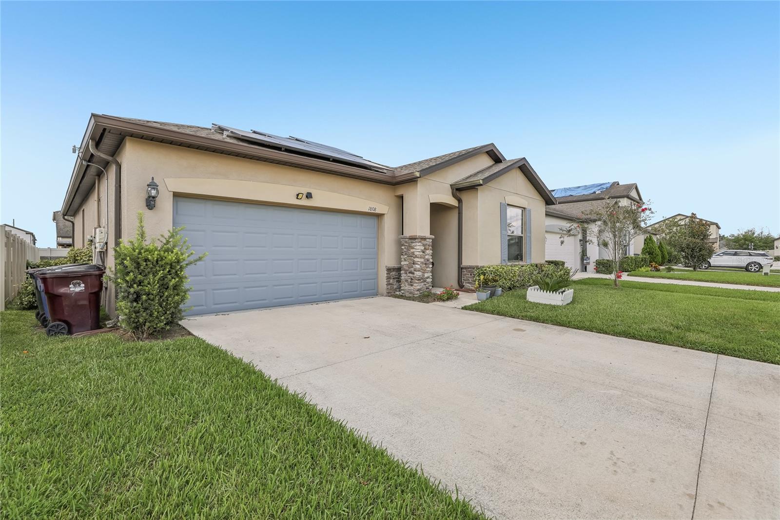 1808 Cayman Cove Cir Property Photo 4