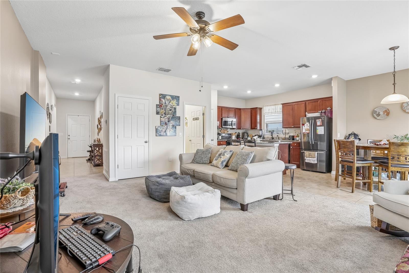 1808 Cayman Cove Cir Property Photo 9