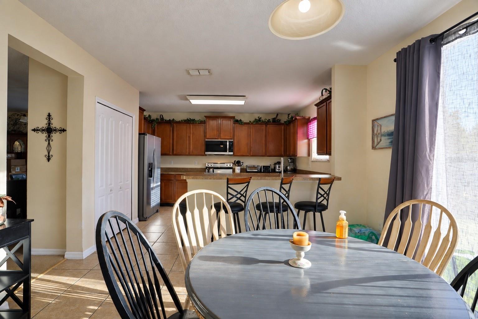 1921 Betsy Ross Ln Property Photo 17