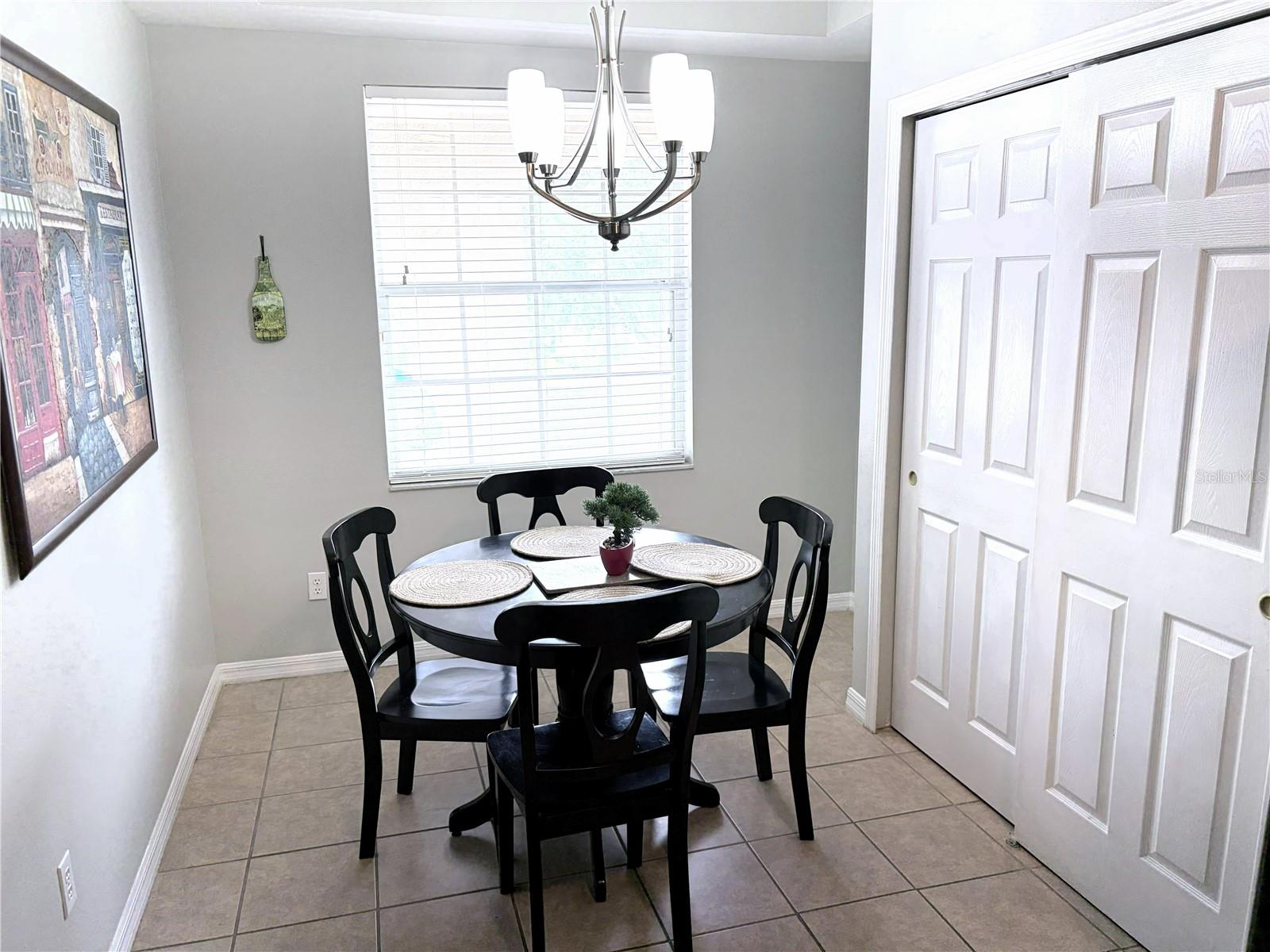 9422 Myrtle Creek Ln #812 Property Photo 9
