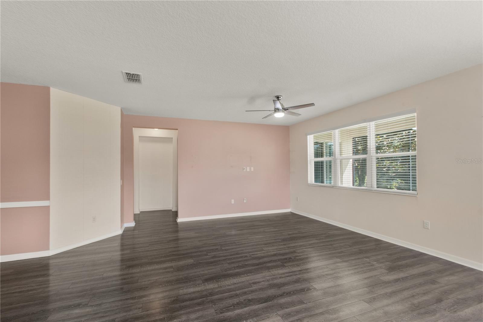 8091 Bowery Dr Property Photo 17