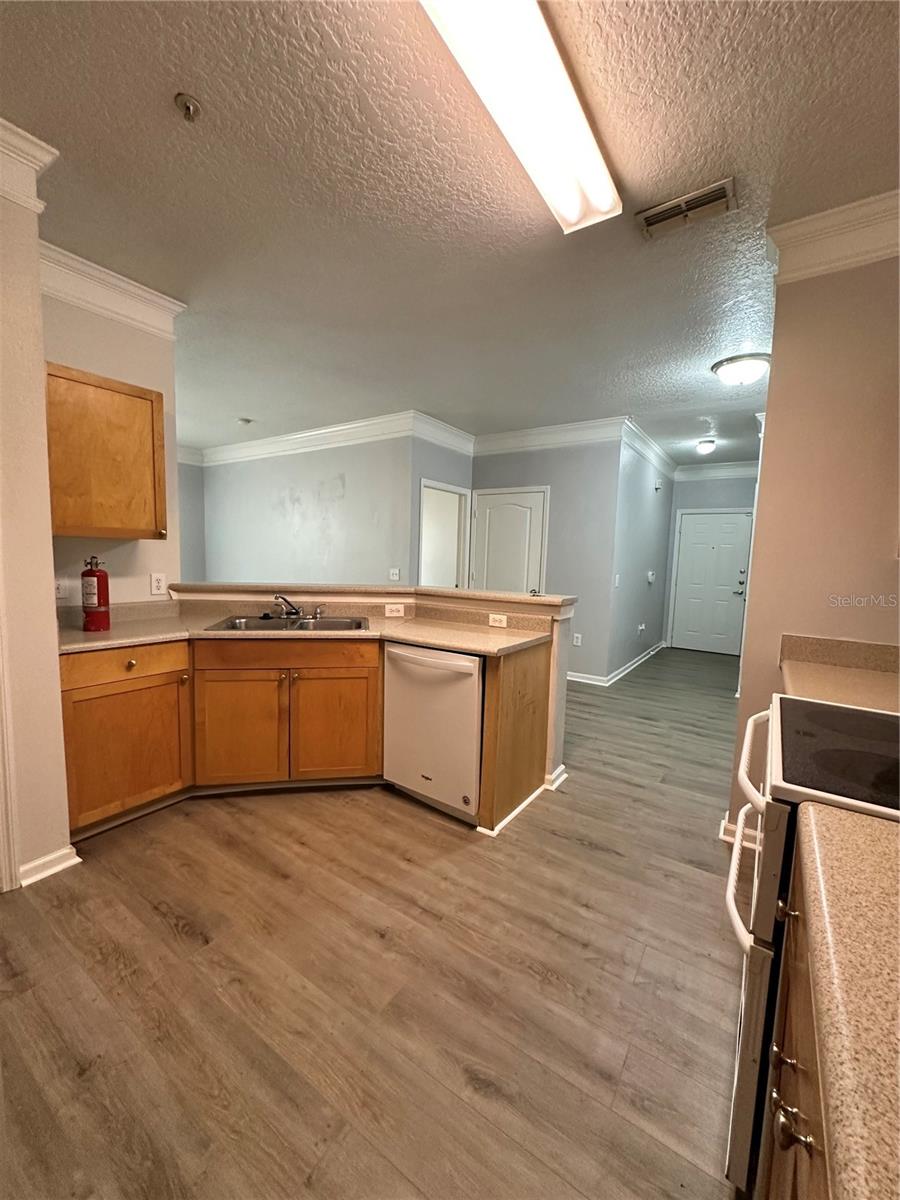 8848 Villa View Cir #104 Property Photo 8