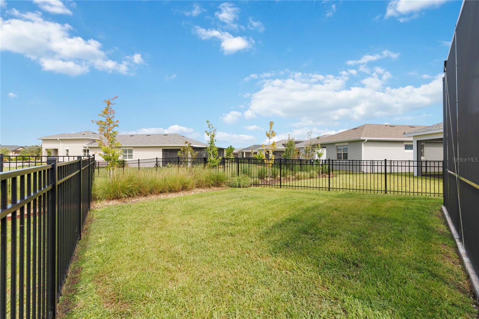 3184 Songbird Cir Property Photo 27
