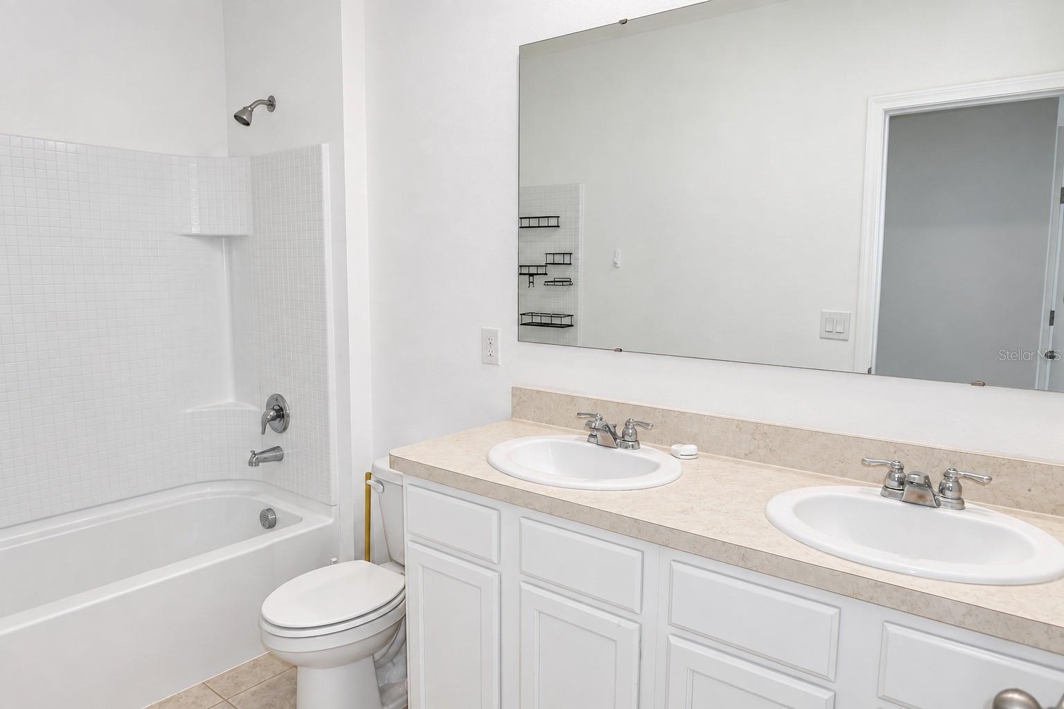 2915 Turnstone Run Property Photo 12