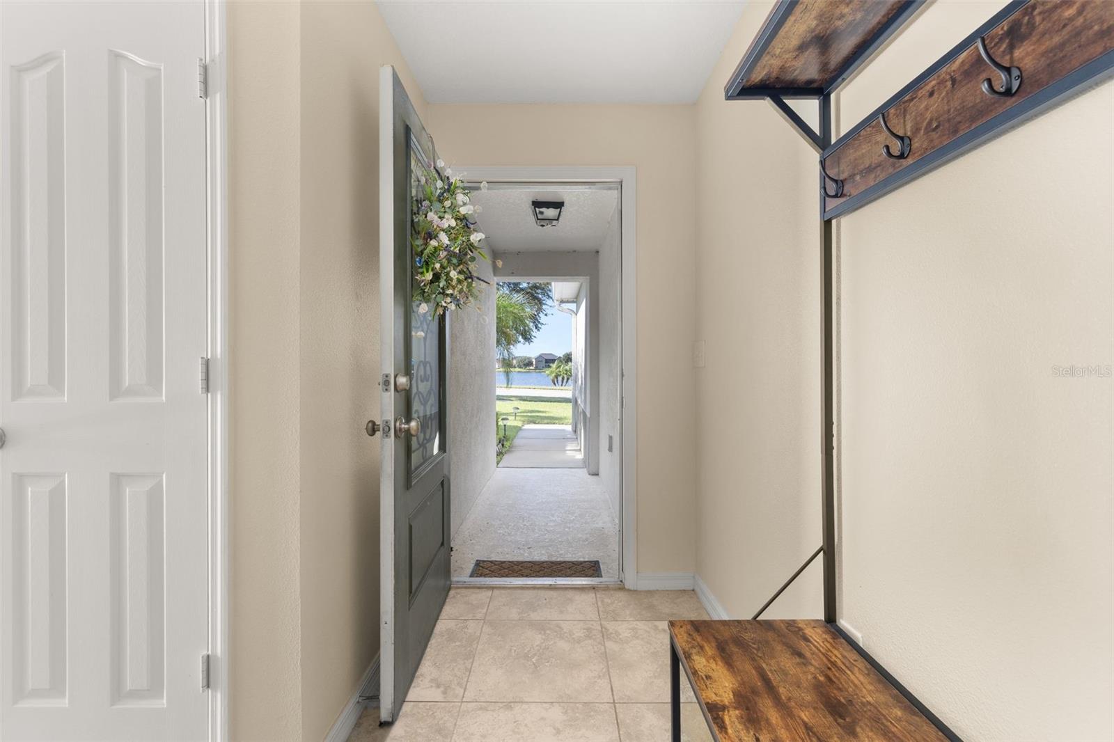 2914 Boating Blvd Property Photo 4