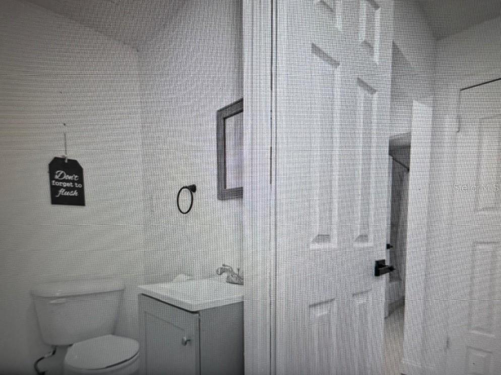 705 Vandergrift Dr Property Photo 2