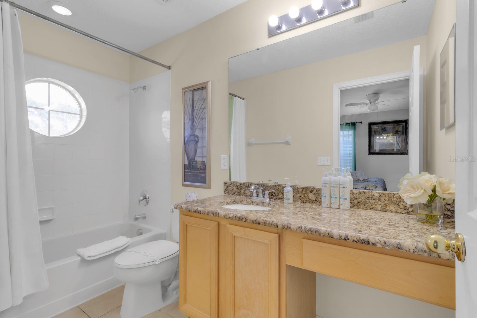 2752 Lido Key Dr Property Photo 10