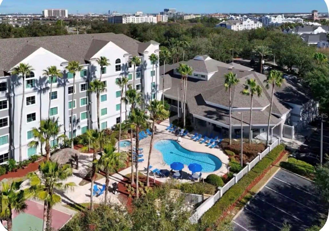 8303 Palm Pkwy #318 Property Photo 3