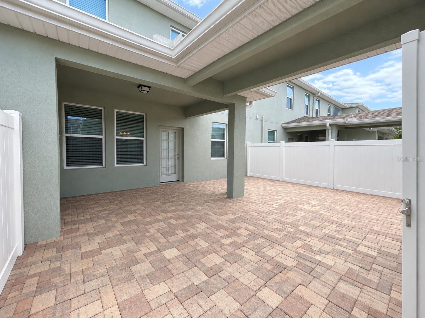 1554 Softshell St Property Photo 5