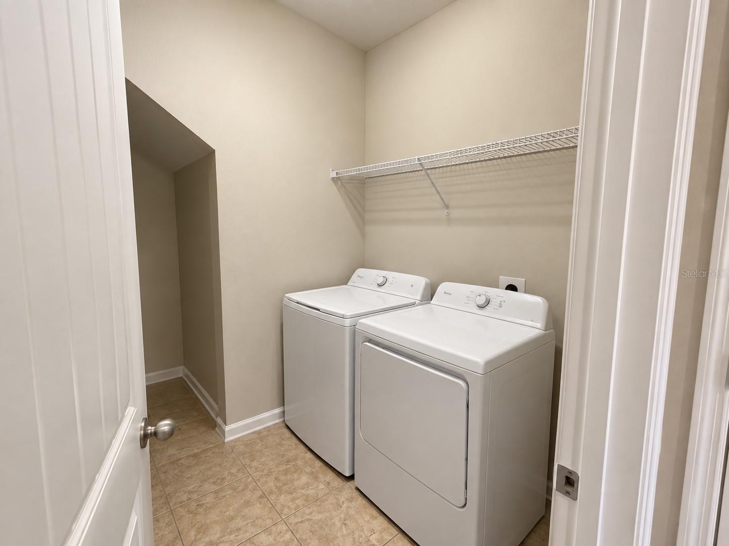 1554 Softshell St Property Photo 12