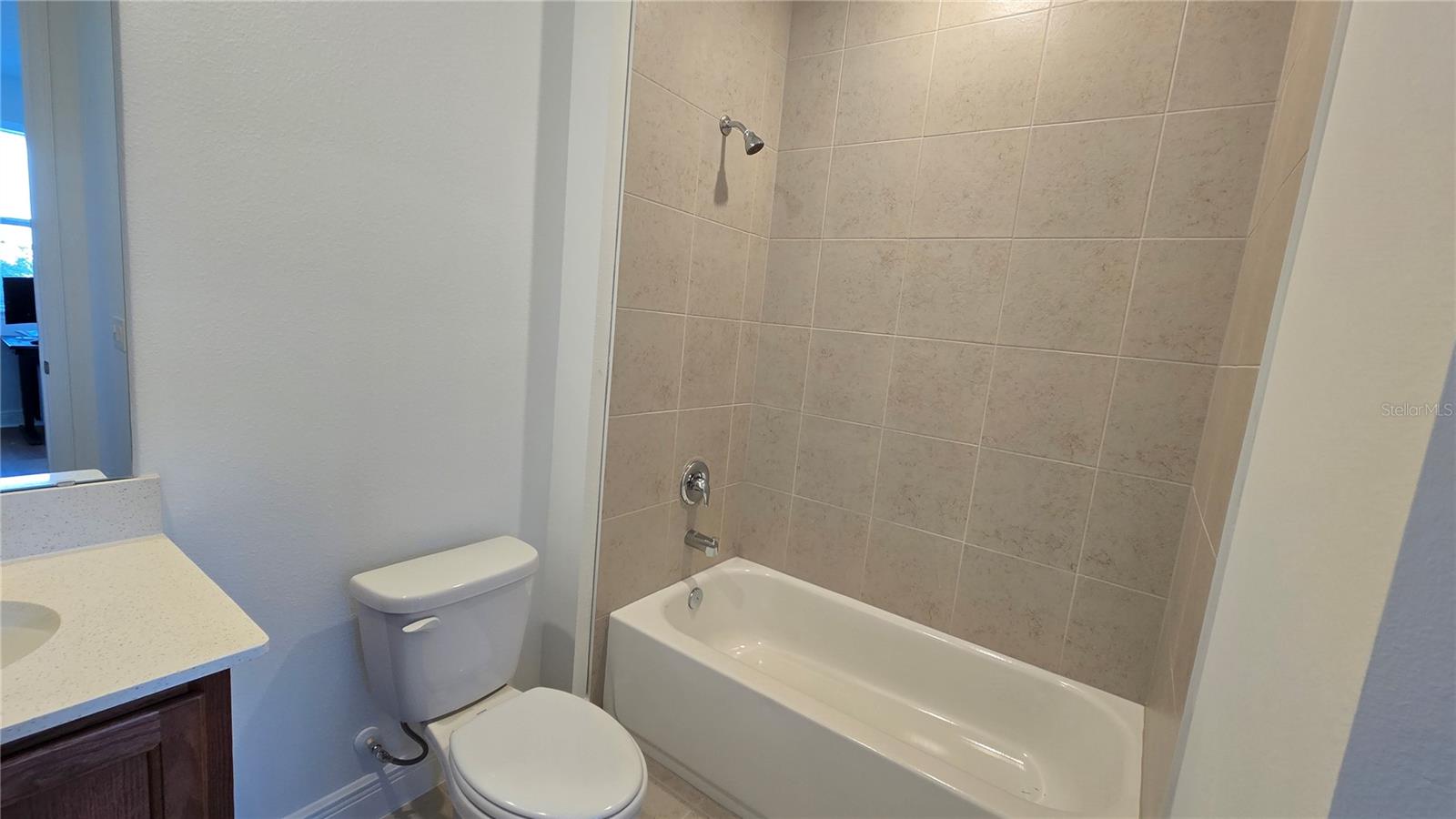 2268 Broadbrook Dr Property Photo 21