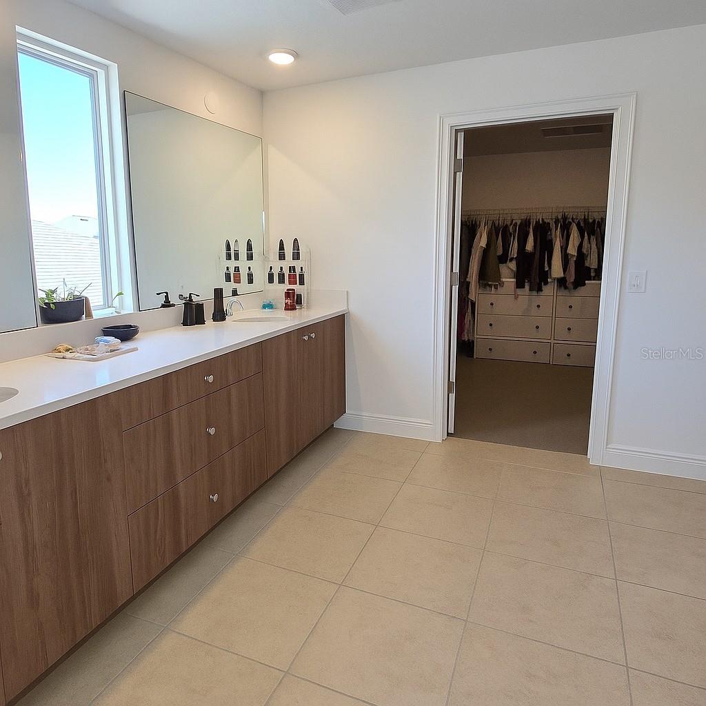 2268 Broadbrook Dr Property Photo 29