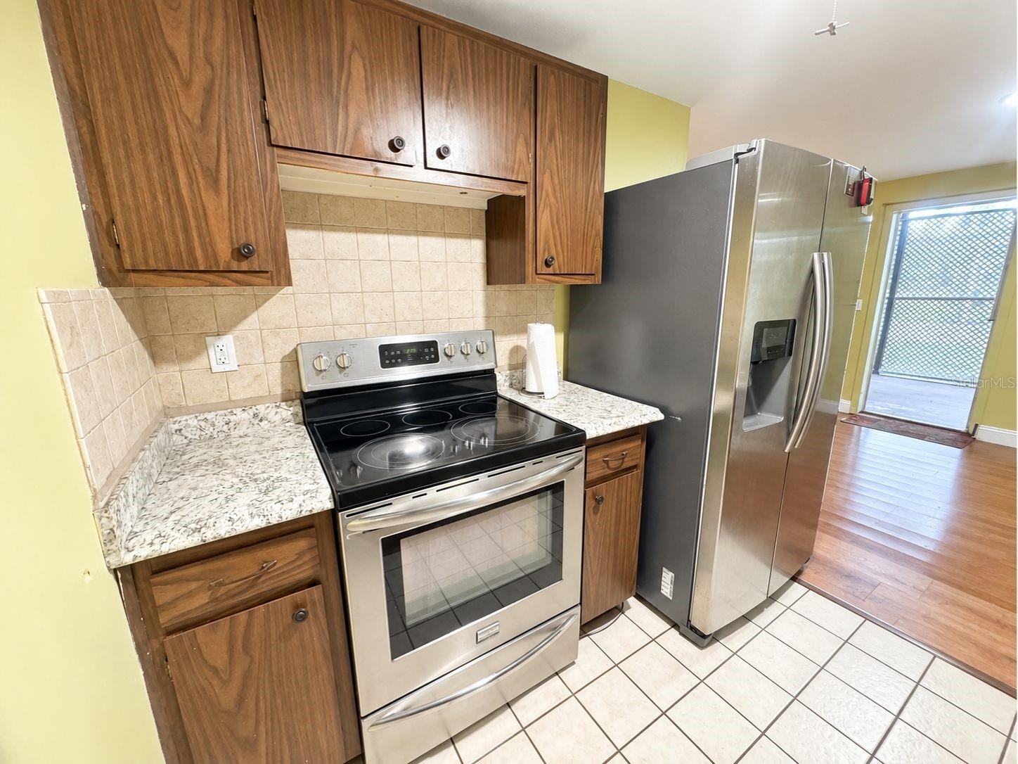 3022 Venice Way Property Photo 9