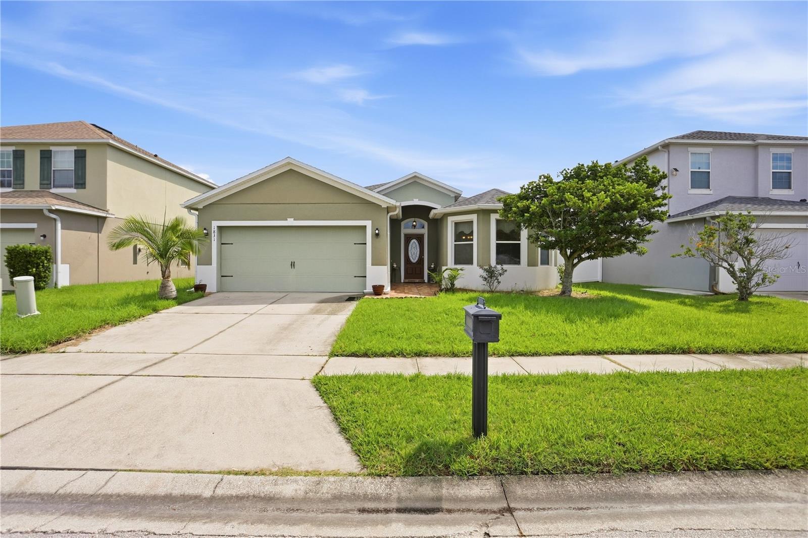 1831 Betsy Ross Ln Property Photo 1