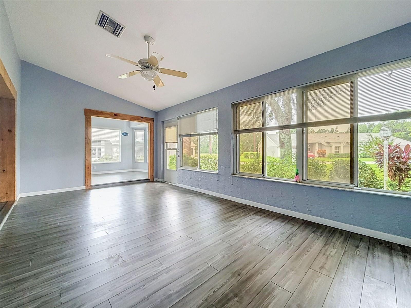 18709 Summersong Dr Property Photo 39