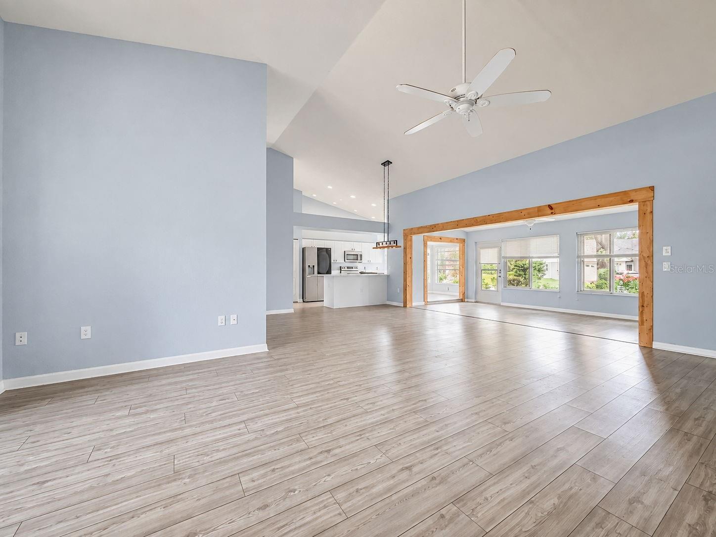 18709 Summersong Dr Property Photo 44