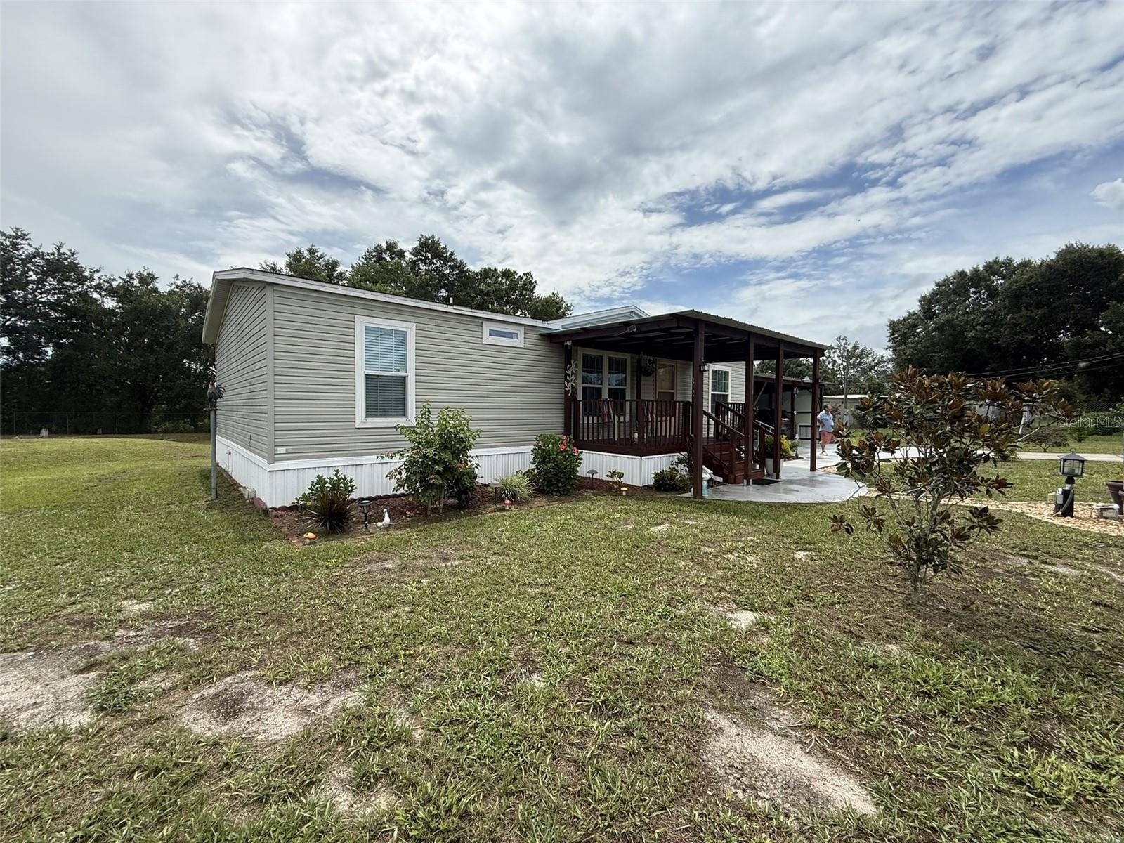9049 Burr Dr Property Photo 1