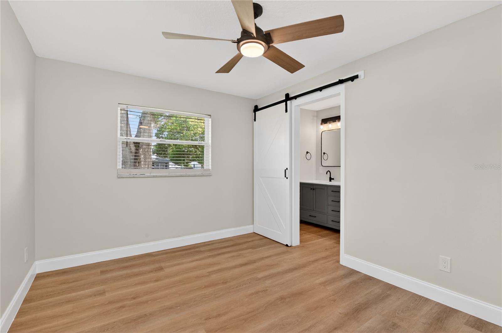 1330 Meadowbrook St Property Photo 13