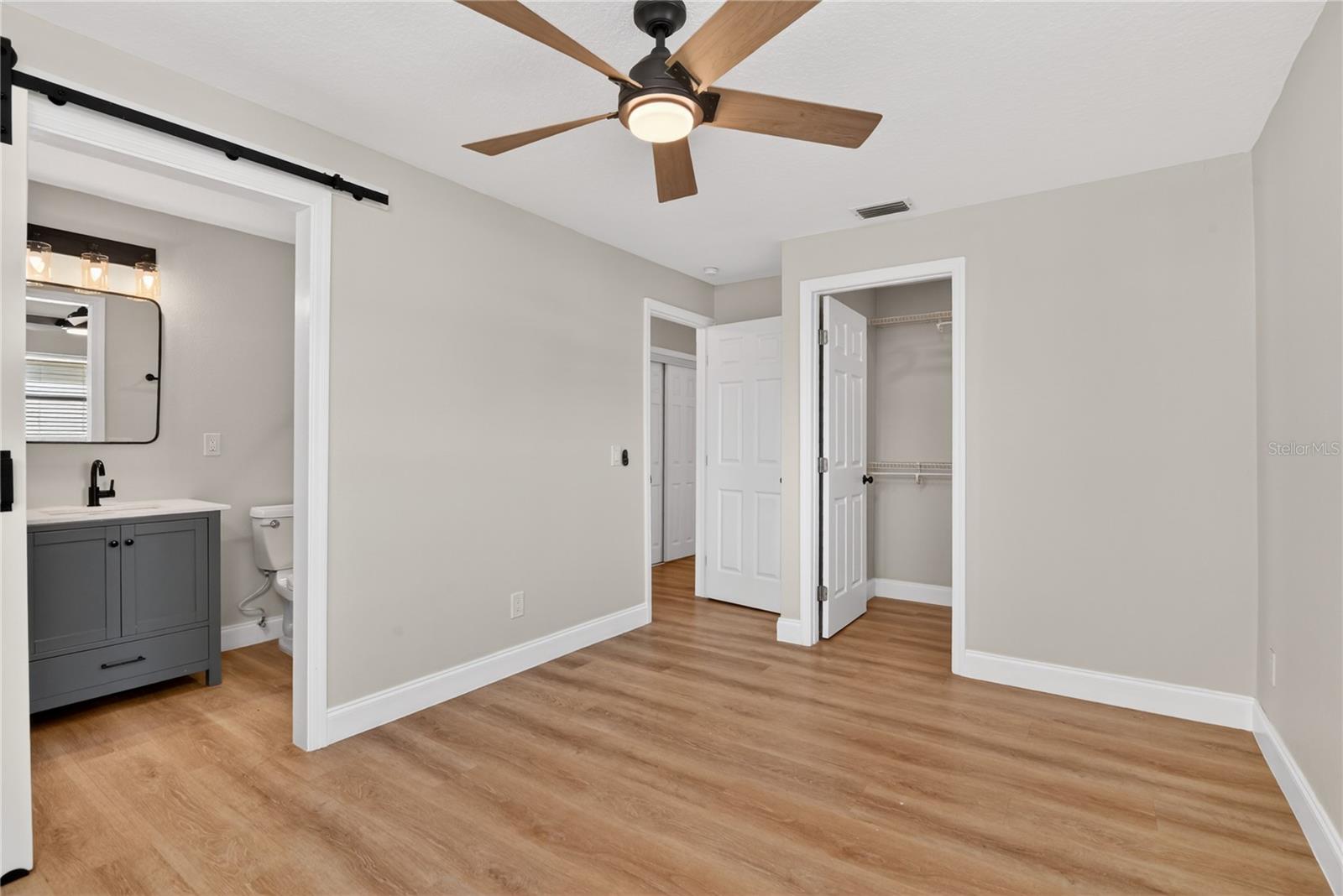 1330 Meadowbrook St Property Photo 14