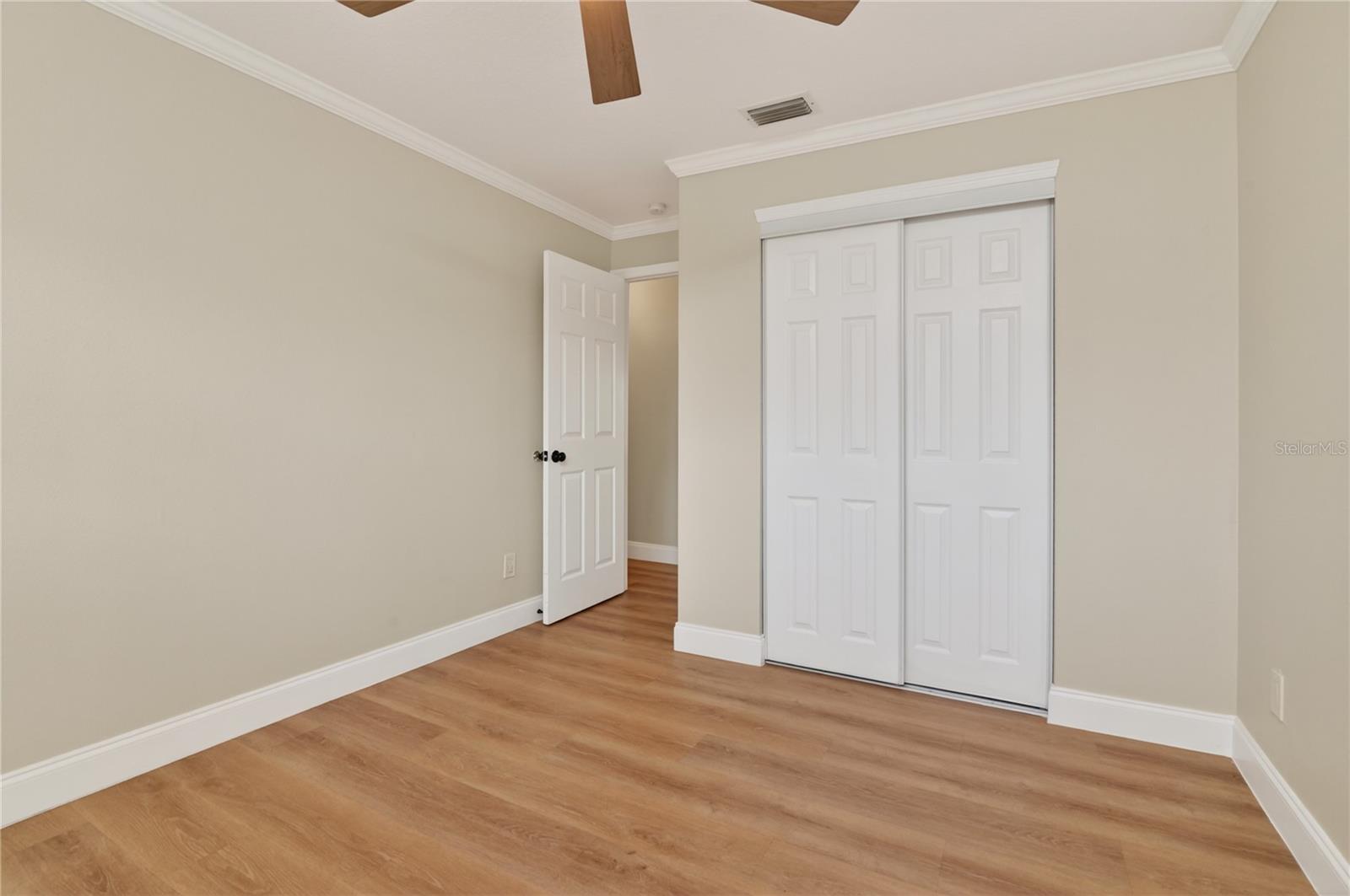 1330 Meadowbrook St Property Photo 18