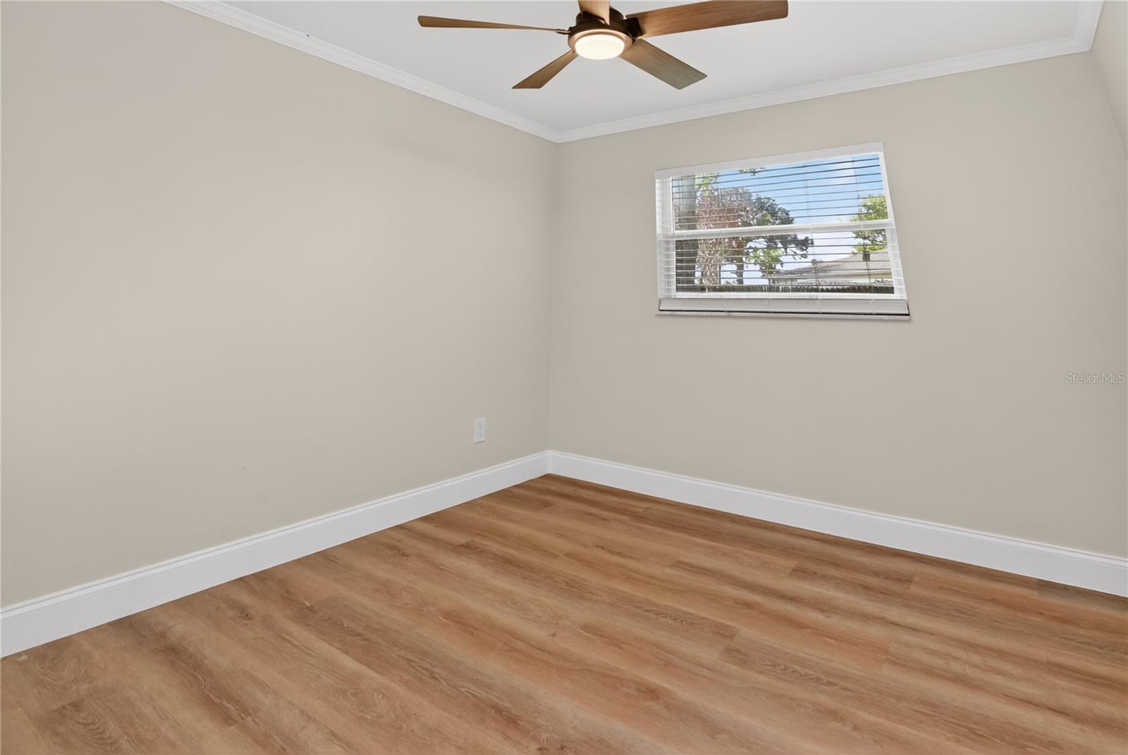 1330 Meadowbrook St Property Photo 19