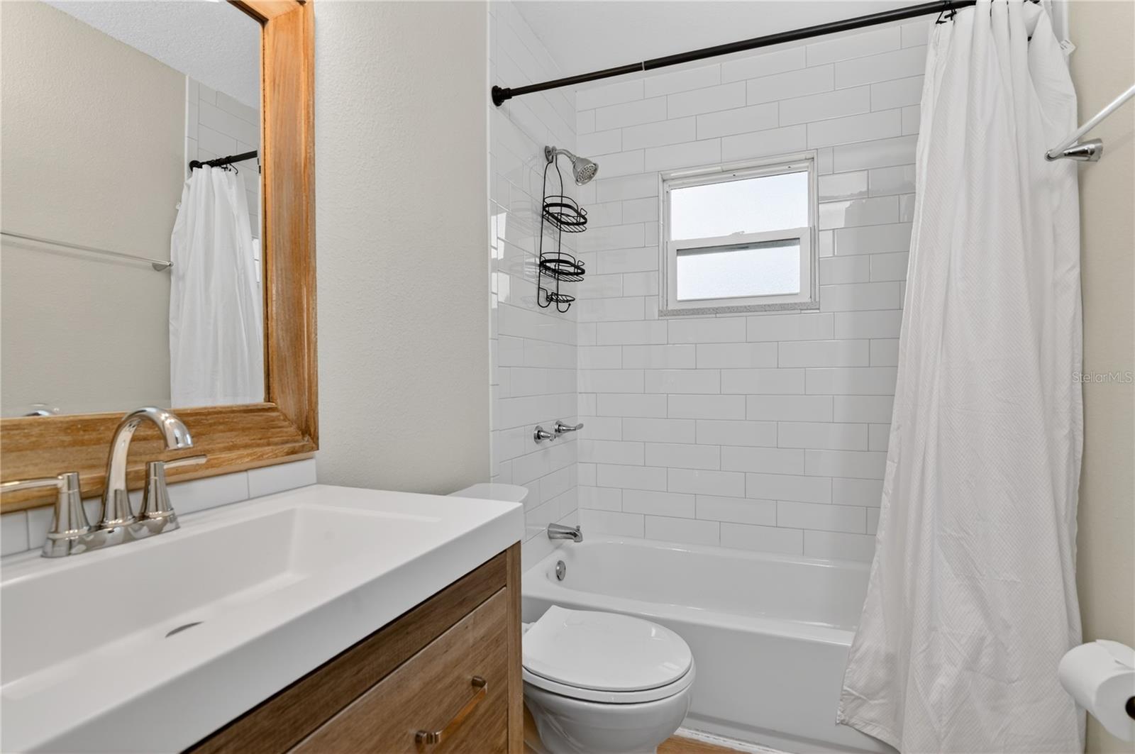 1330 Meadowbrook St Property Photo 20