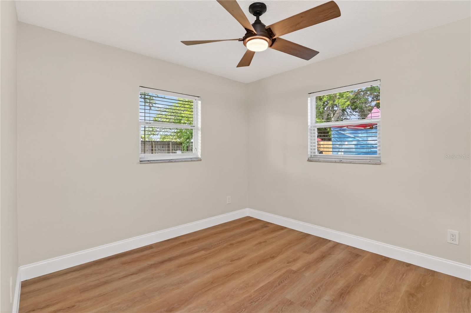1330 Meadowbrook St Property Photo 21