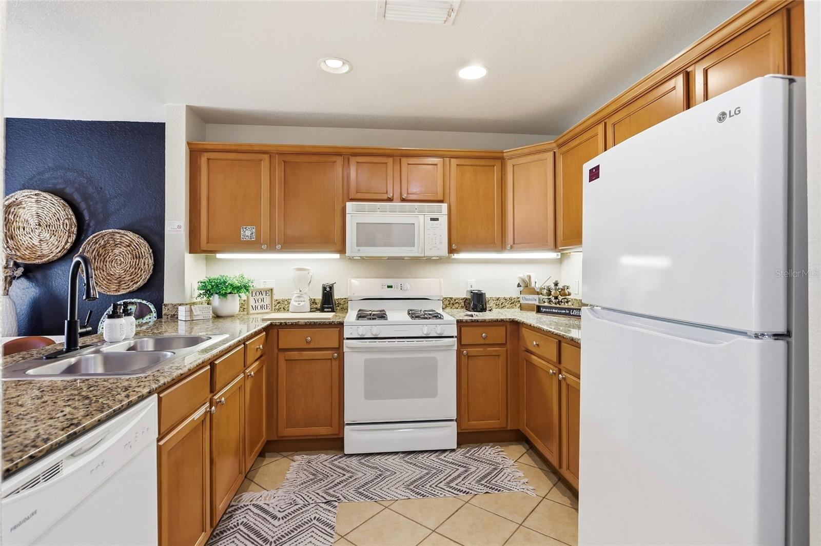1338 Seven Eagles Ct #202 Property Photo 6