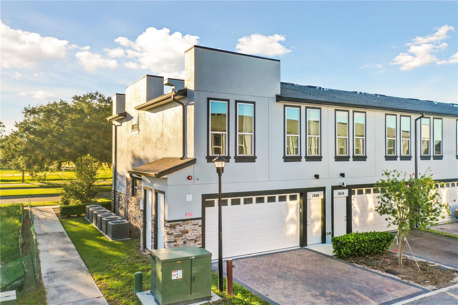 1800 Houston St Property Photo 4