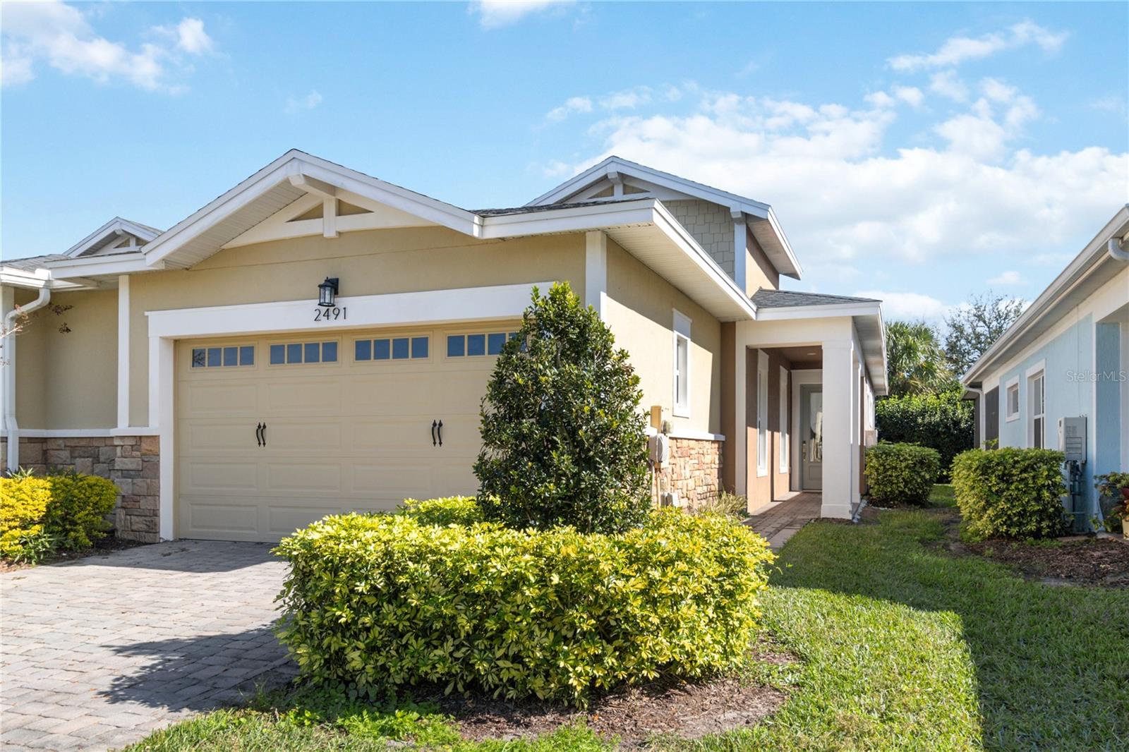 2491 Yellow Brick Rd Property Photo 3