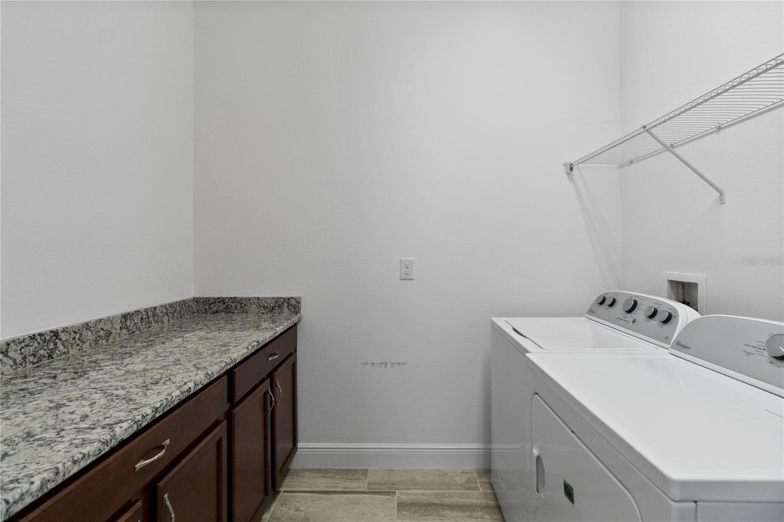 2491 Yellow Brick Rd Property Photo 36