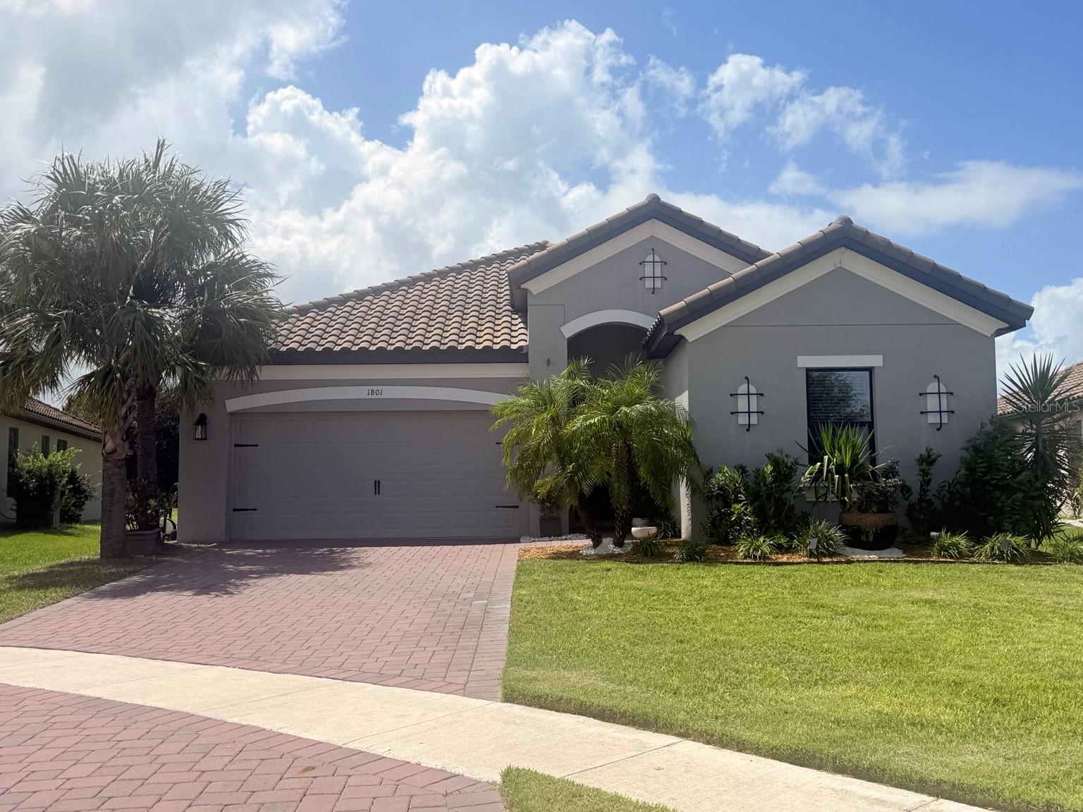 1801 Goblet Cove St Property Photo 1