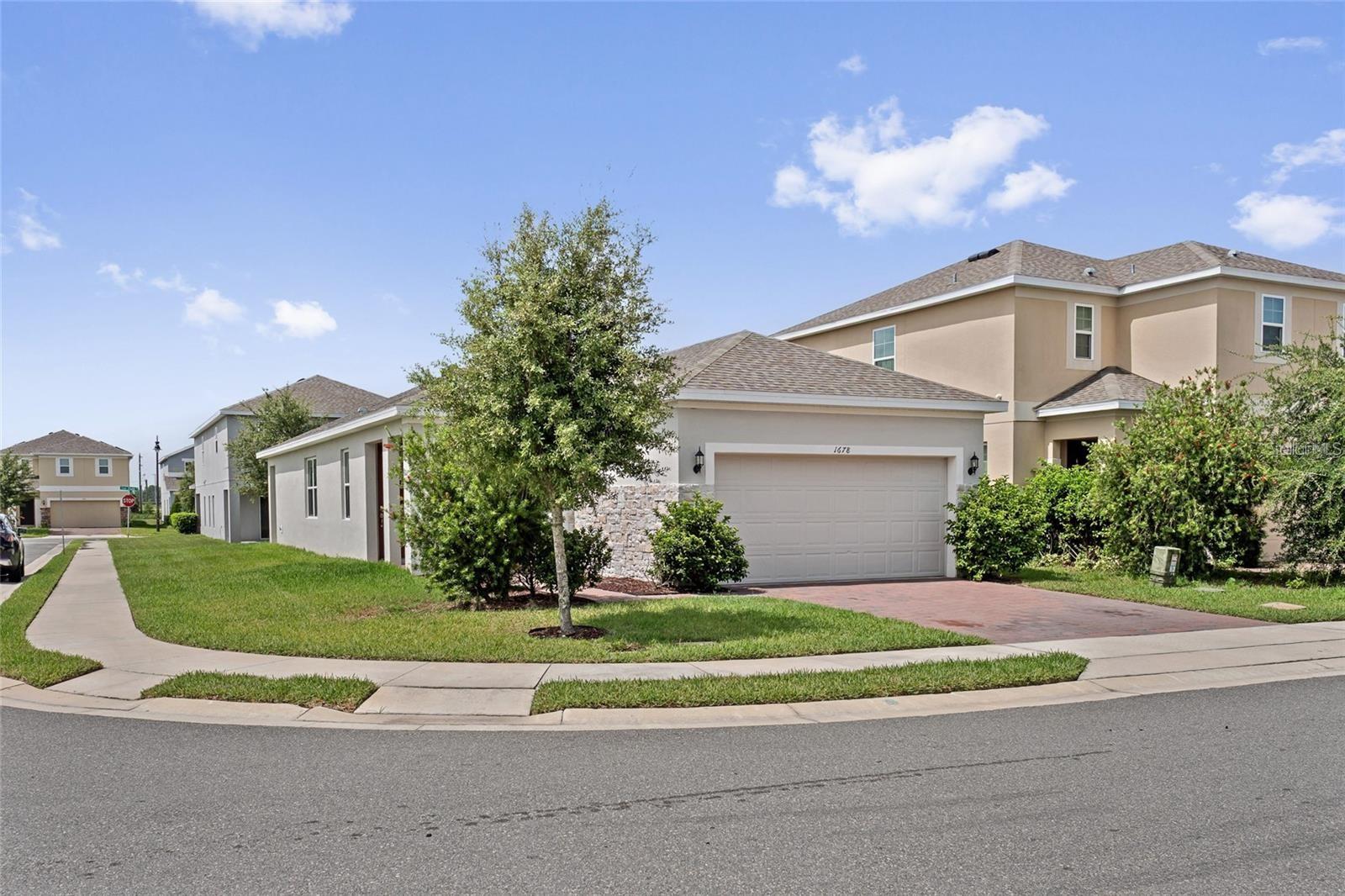 1678 Swan Swim Dr Property Photo 2