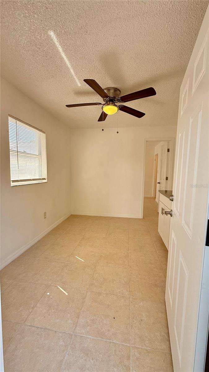 1903 24th Unit C St Property Photo 5