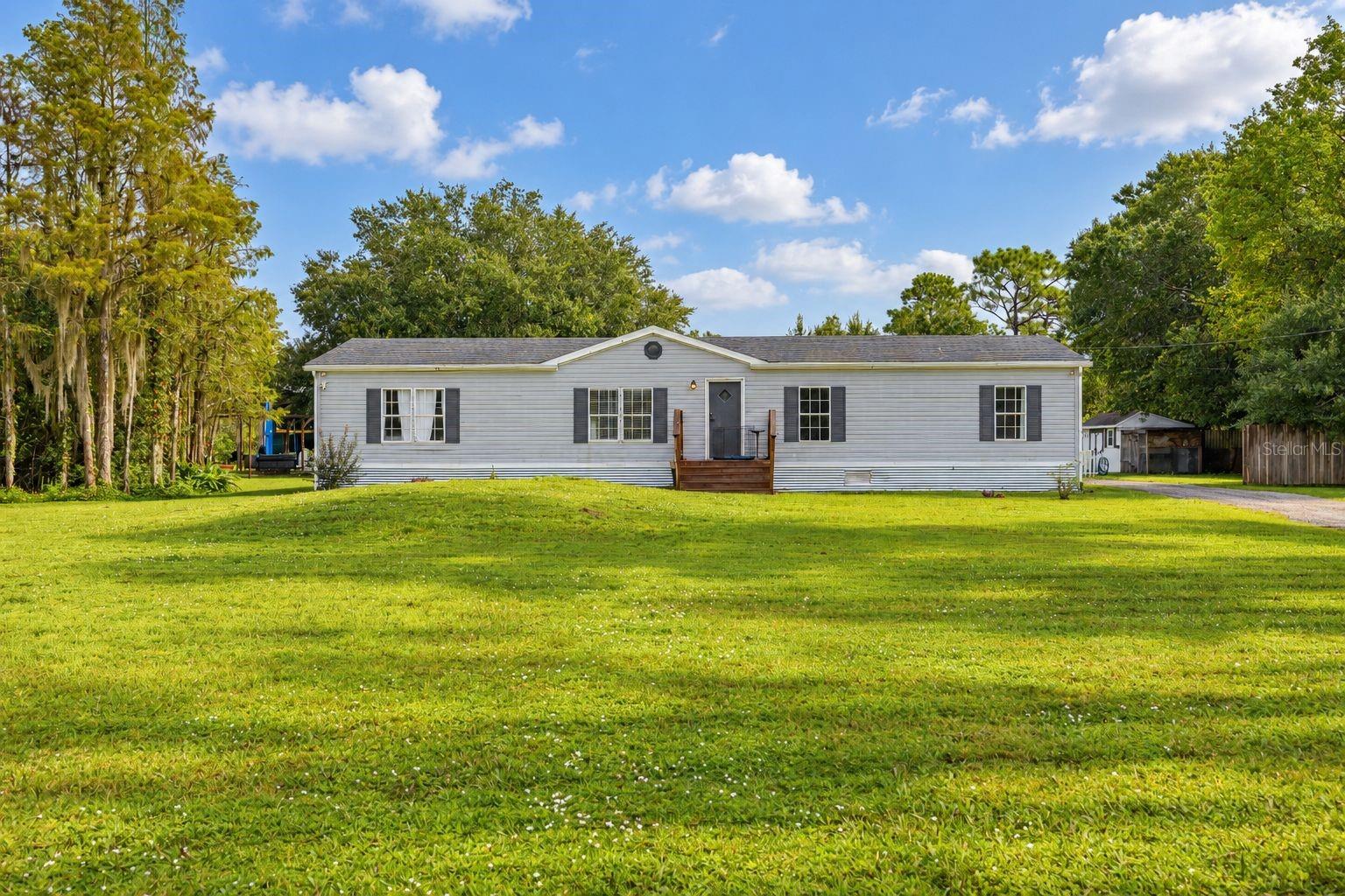 9445 Helena Dr Property Photo 1