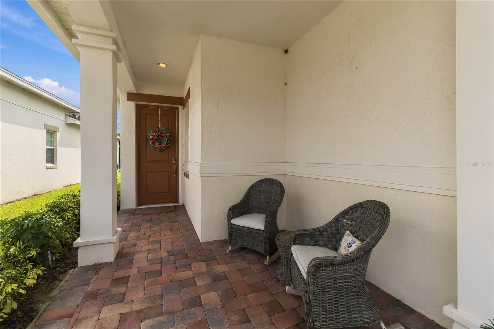 4922 Catalpa Dr Property Photo 4