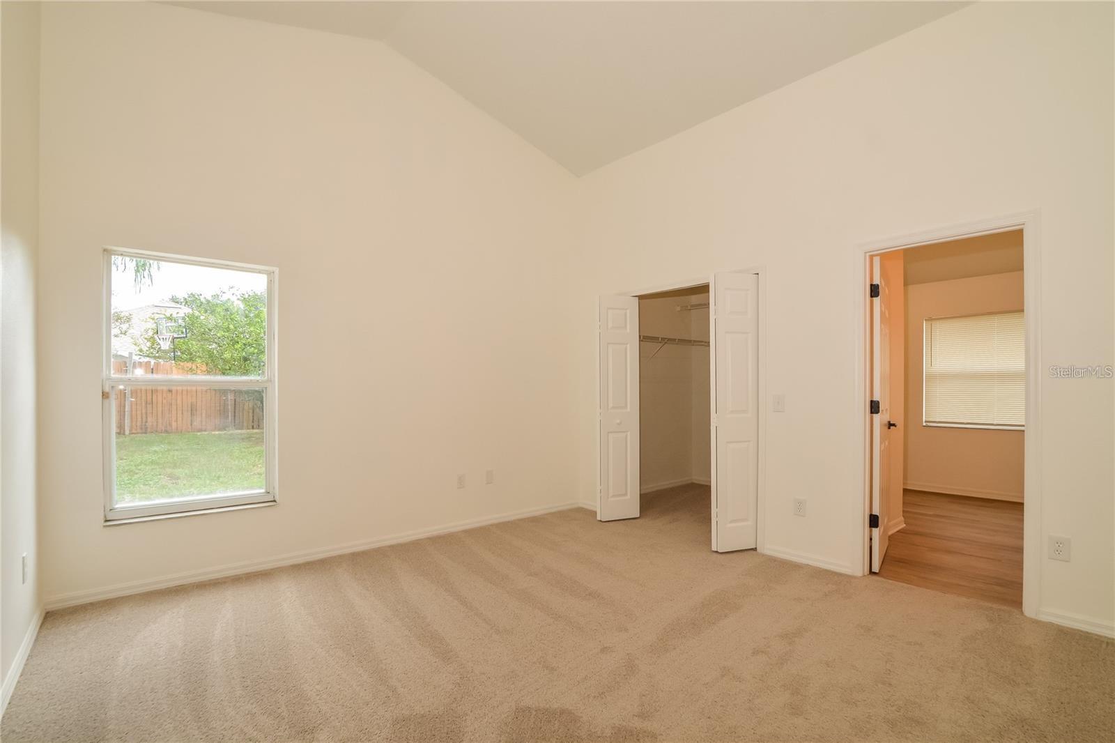 148 Heather Lynn Dr Property Photo 6