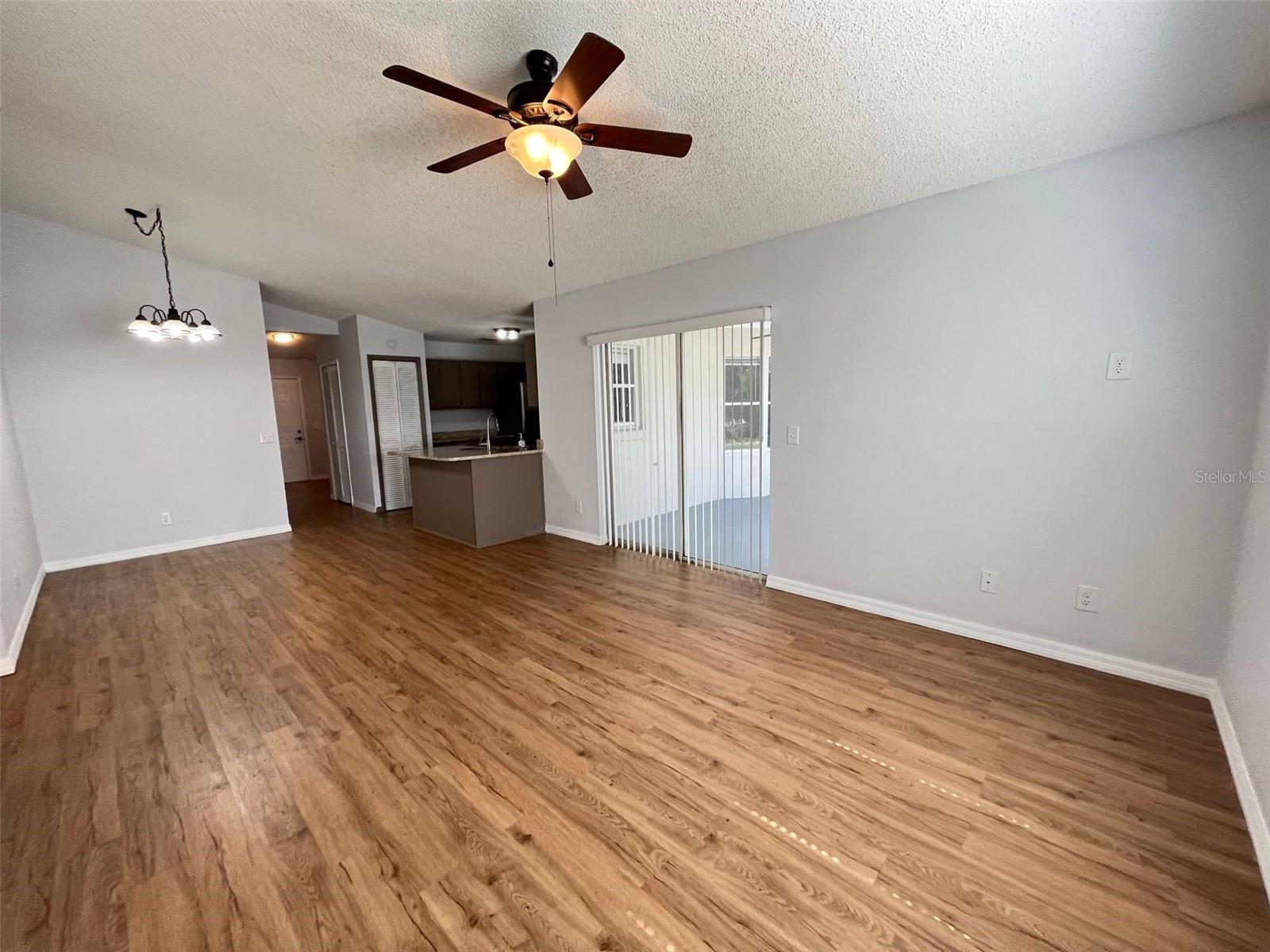1098 W Seagate Dr Property Photo 7