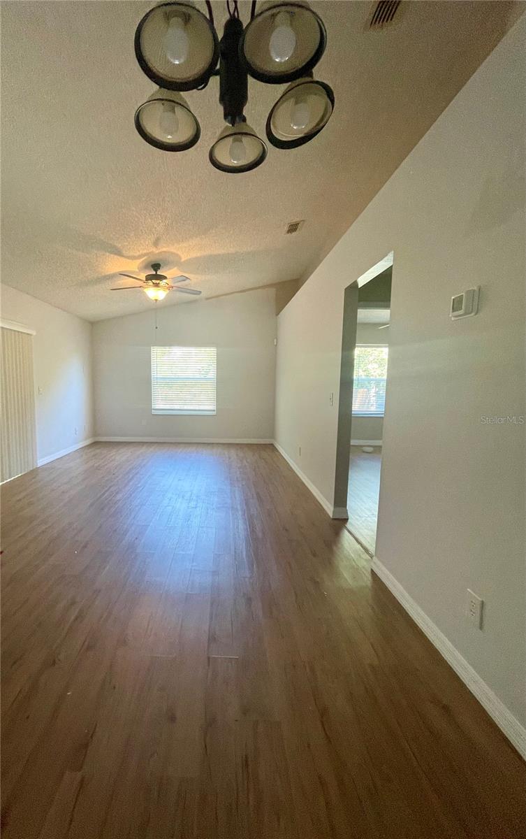 1098 W Seagate Dr Property Photo 20