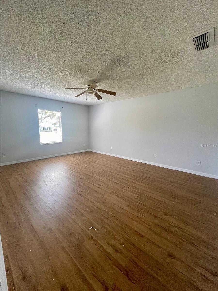 1098 W Seagate Dr Property Photo 23