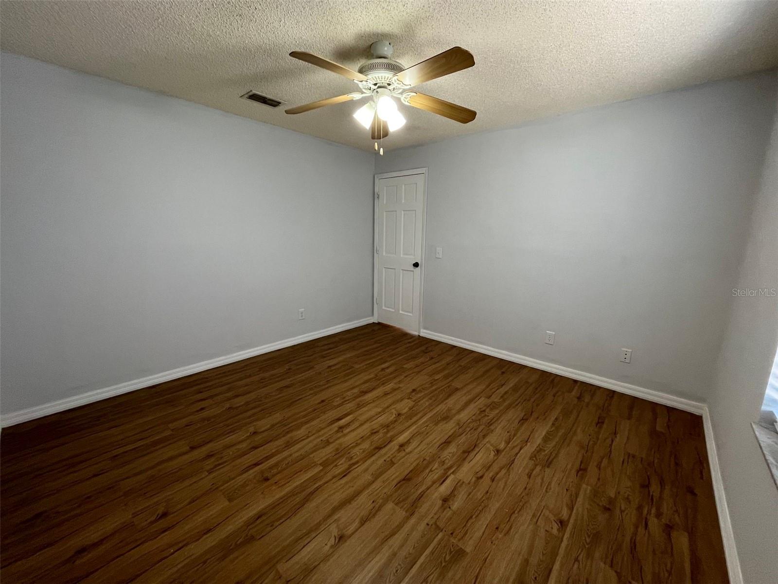 1098 W Seagate Dr Property Photo 24