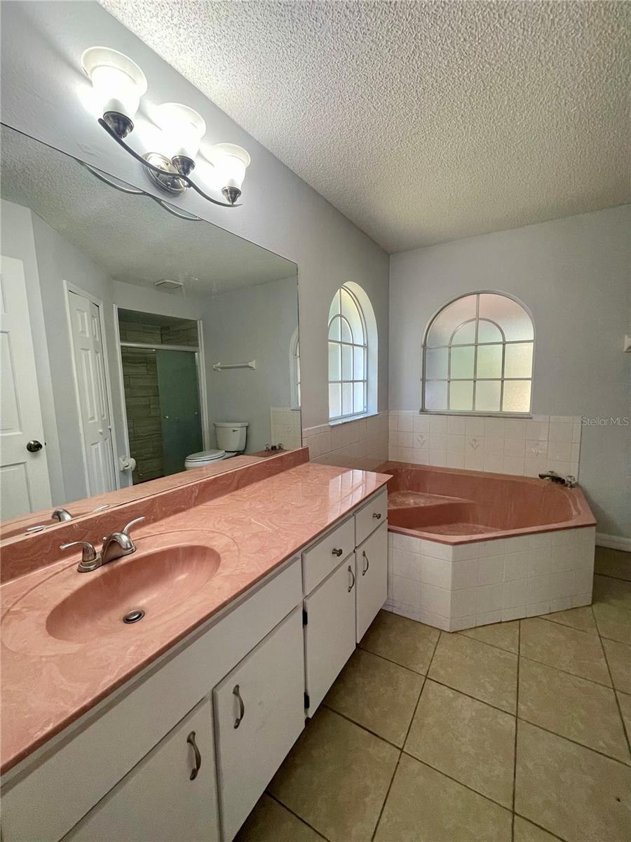 1098 W Seagate Dr Property Photo 26
