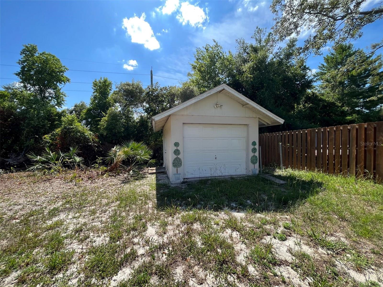 1098 W Seagate Dr Property Photo 38