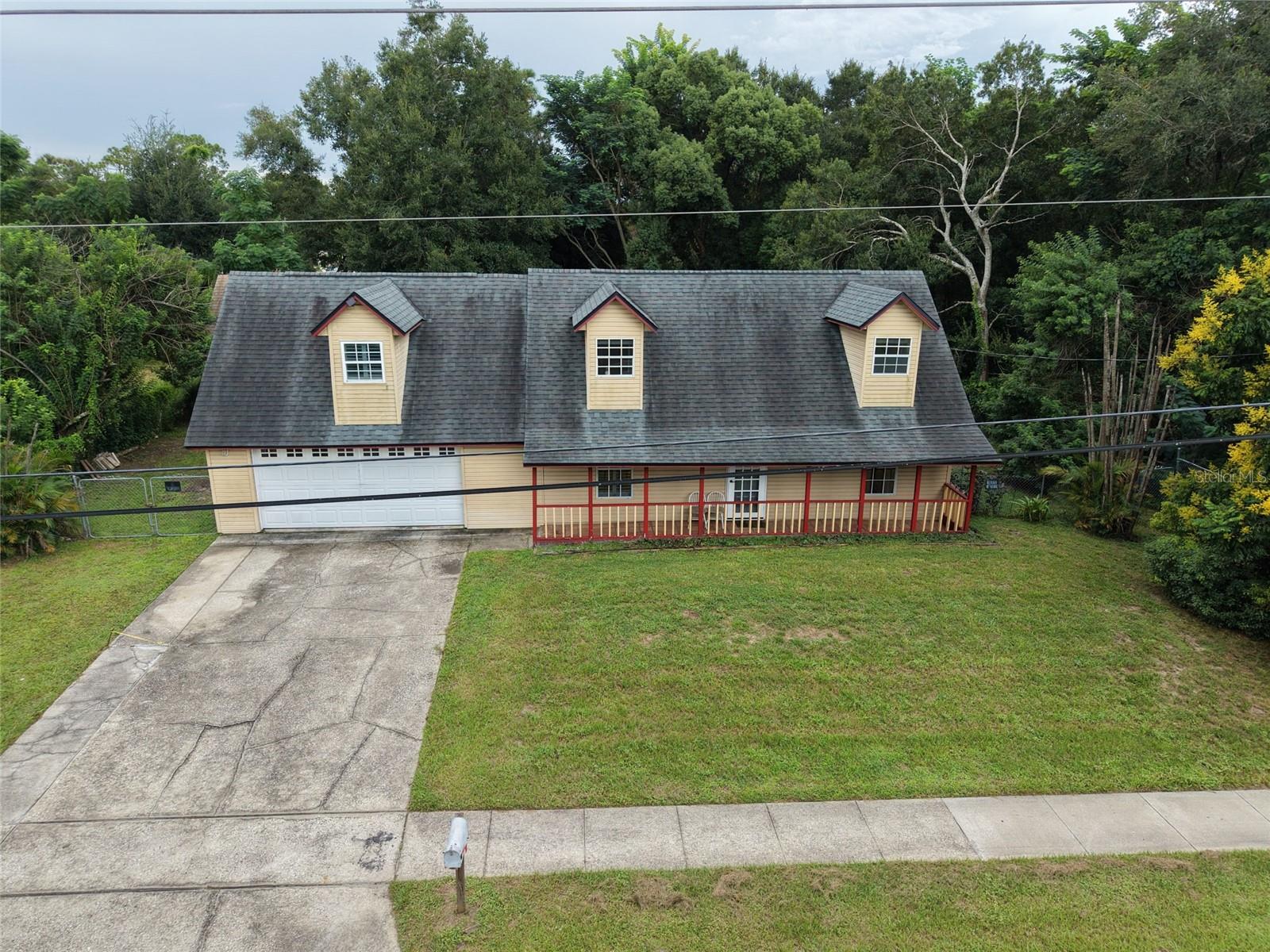 10102 Flowers Ave Property Photo 5