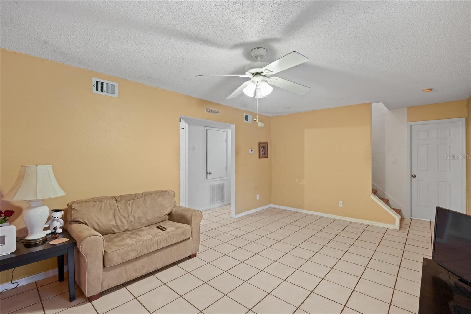 10102 Flowers Ave Property Photo 9