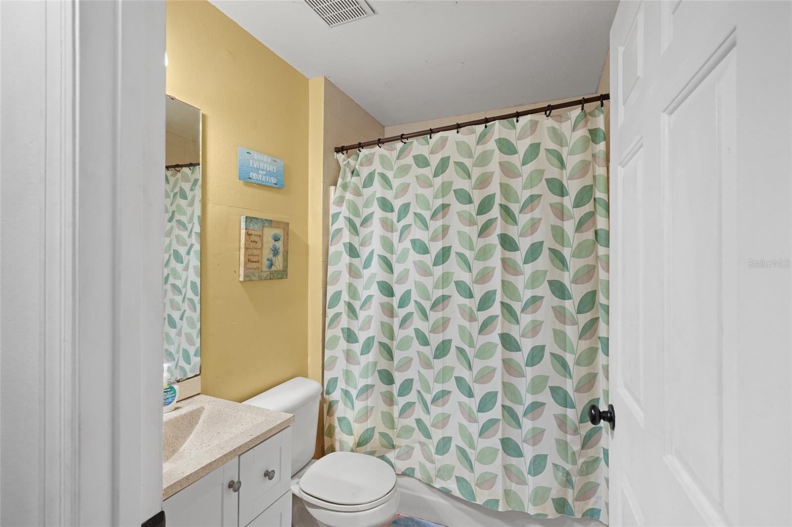 10102 Flowers Ave Property Photo 13
